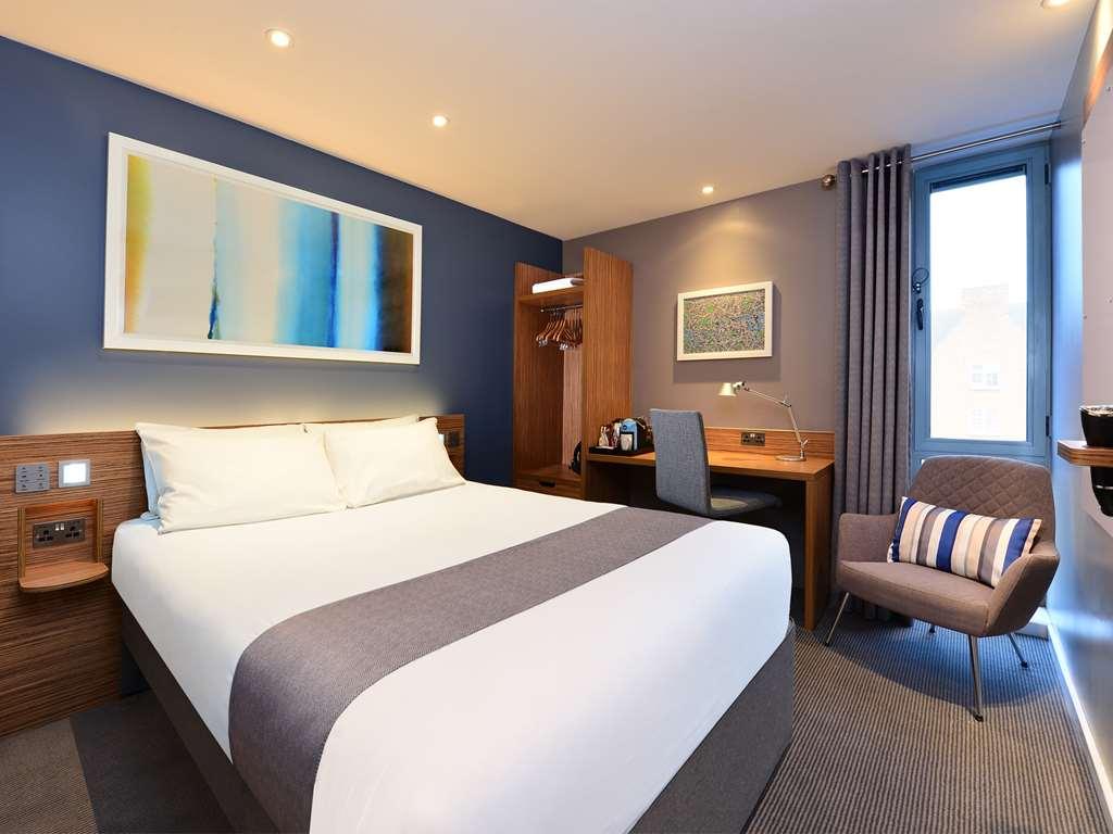 Mercure London Gatwick Airport Horley Bilik gambar