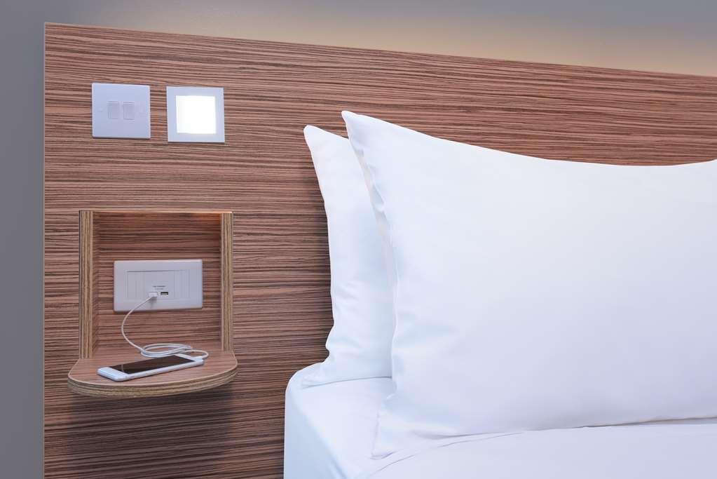 Mercure London Gatwick Airport Horley Bilik gambar
