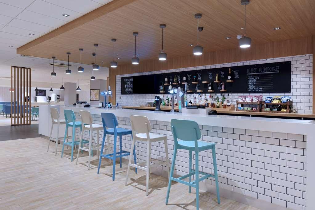 Mercure London Gatwick Airport Horley Restoran gambar