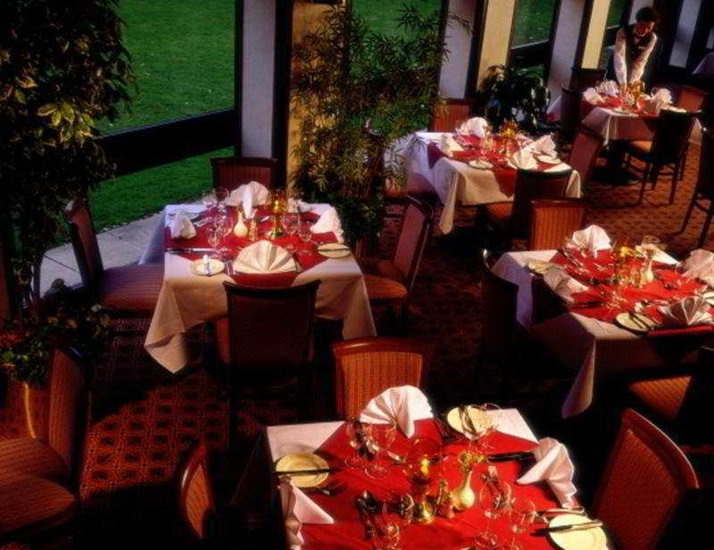Mercure London Gatwick Airport Horley Restoran gambar